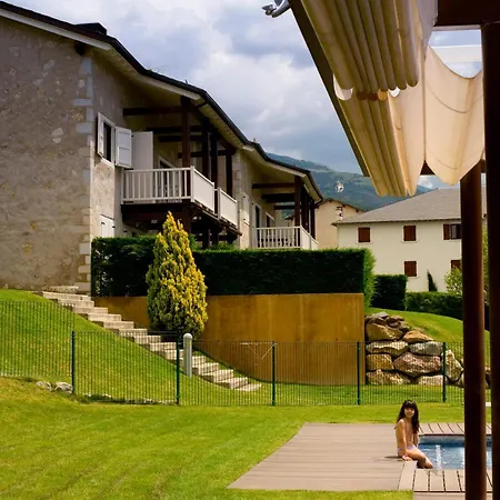 Casa 4 En * Osseja